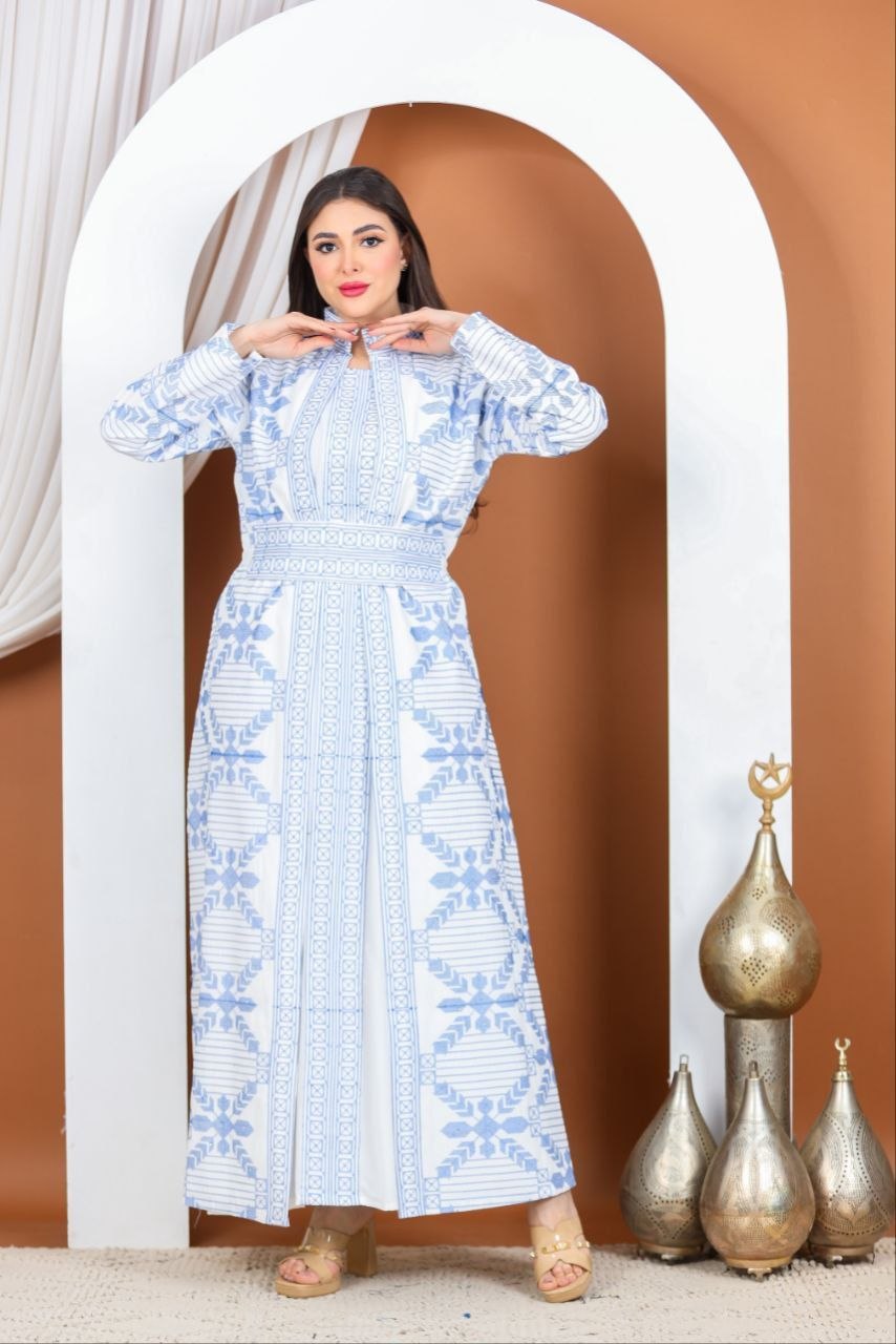 Vestido Abaya em Crepe Saudita com Bordado de Ramificações e Flores