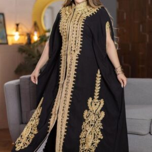 Kaftan Luxo em Crepe com Bordado Feito à Mão