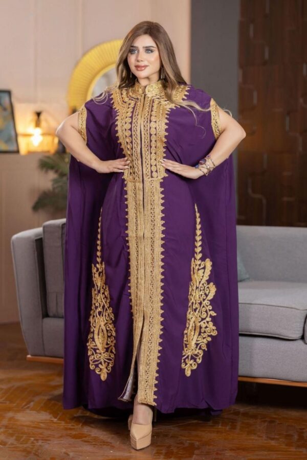 Kaftan Luxo em Crepe com Bordado Feito à Mão