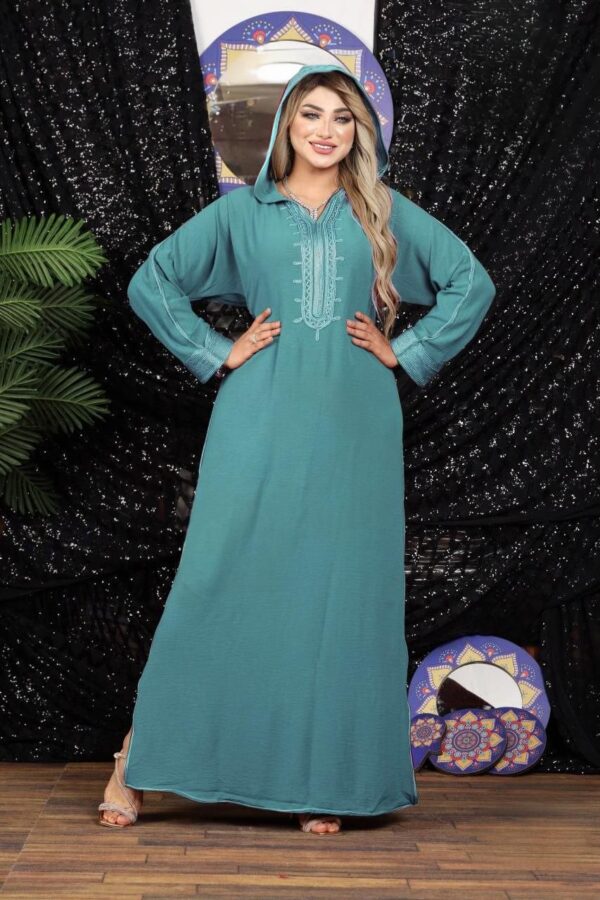 Vestido Abaya em Crepe Egípcio com Bordado Ornamental Clássico