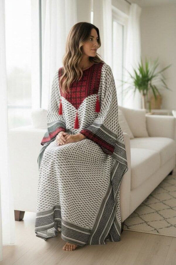 Kaftan / Jalabiya Maxi em Jacquard com Bordado Tribal — Branco e Preto